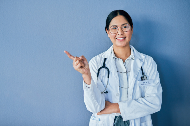 doctor ready to use Somnoware diagnostic product to test child sleep